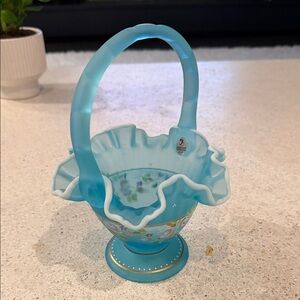 FENTON BLUE TOPAZ SATIN CHARLETON HP FLORALS SIGNED BILL FENTON  BASKET